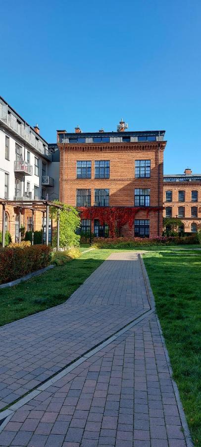 דירות לודז' Loft Niezapominajka W Tobaco Park מראה חיצוני תמונה