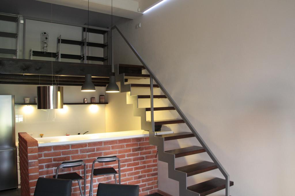 דירות לודז' Loft Niezapominajka W Tobaco Park חדר תמונה